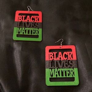 BLACK LIVES MATTER Earrings